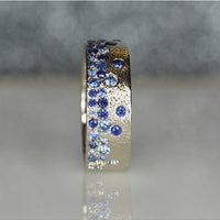 Raindrop Ring - Blue Sapphire Ombre in a 5 mm wide band